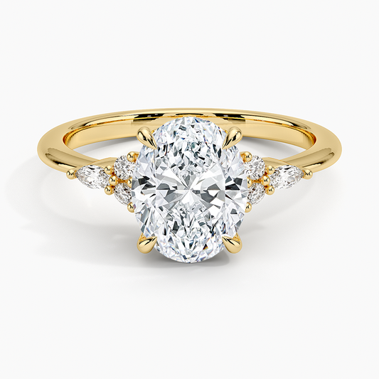 Nadia Diamond Ring in 18K Yellow Gold