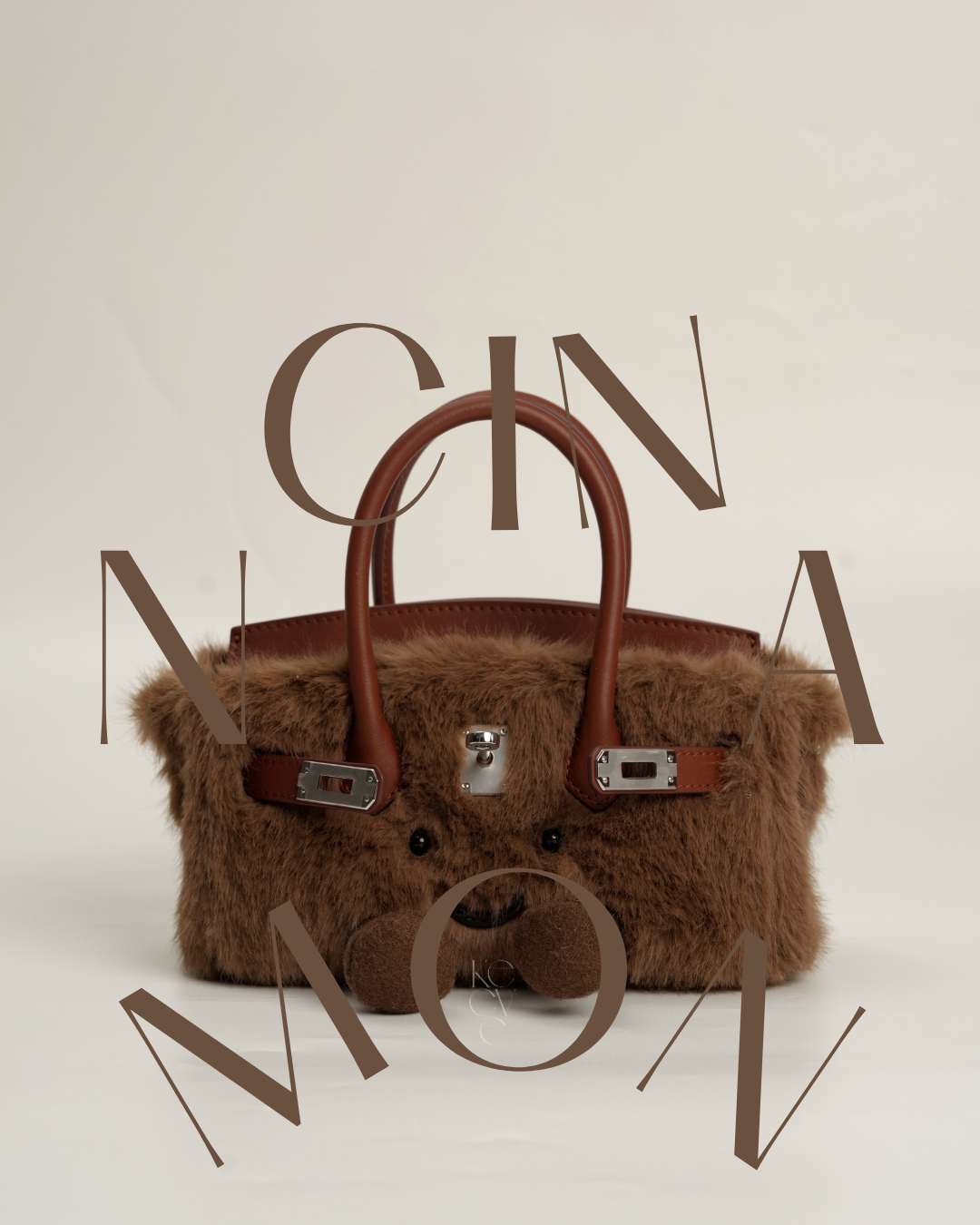 Pocket Plush Tote in Cinnamon | Limitée Collection