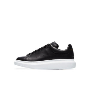 Alexander McQueen- Zwart