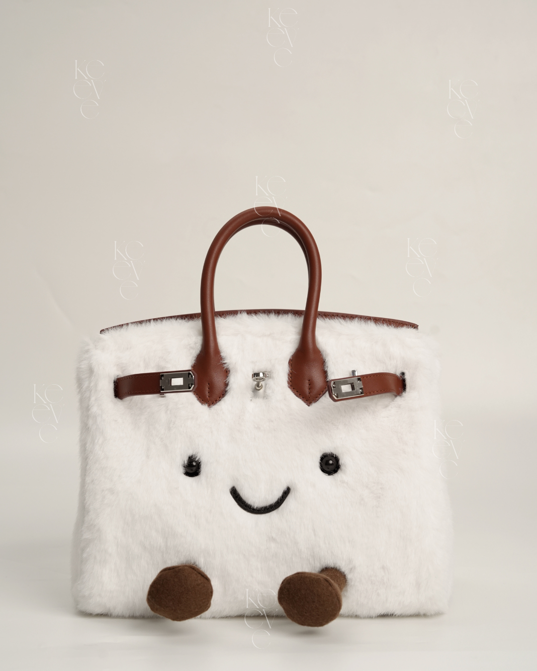 Plush Tote in Whipped Cream | Limitée Collection