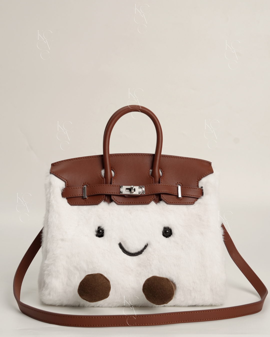 Plush Tote in Whipped Cream | Limitée Collection